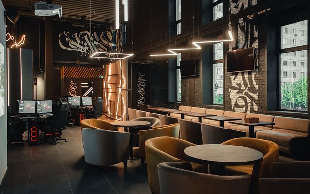 Общественные и коммерческие пространства