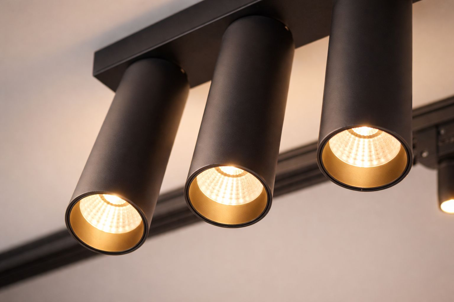 Накладные светильники VILLY и mini-VILLY в интерьере