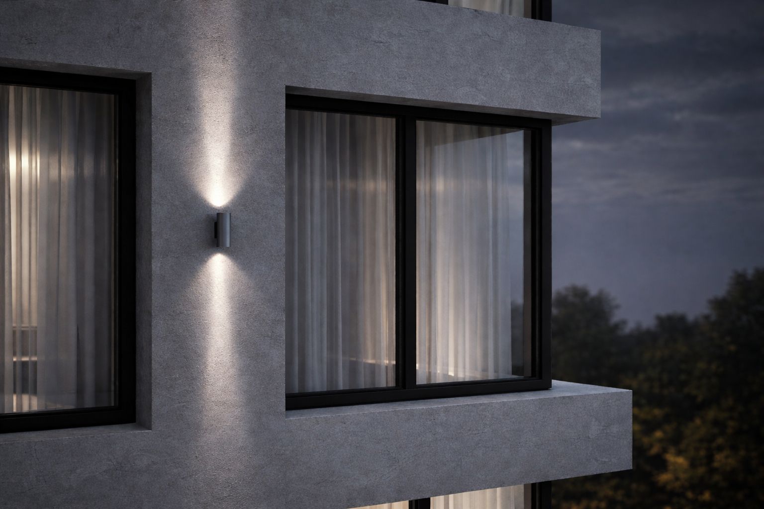 Фасадный светильник Акцент на современном фасаде дома