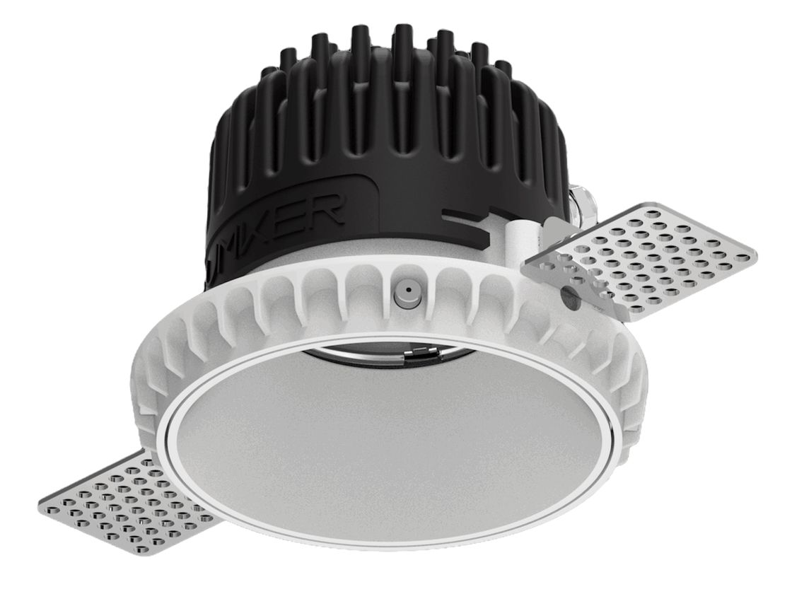 Встраиваемый светильник COMBO 2.0, вид снизу и радиатор