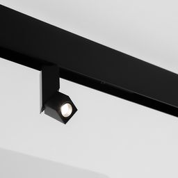 Магнитный трековый спот, общий вид без свечения