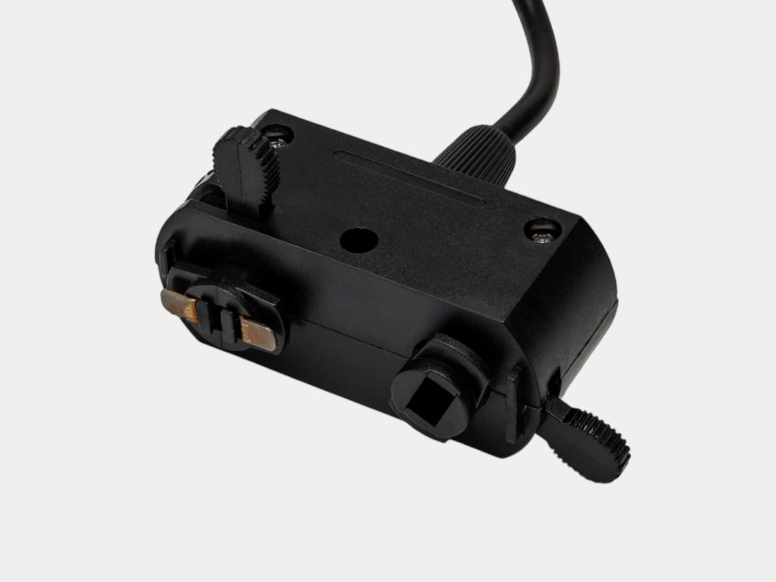 Черное трековое крепление M8 с контактной группой