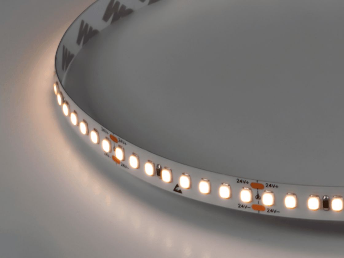 Светодиодная лента SMD-2835 нейтральный белый тип свечения, DSG2160-24-NW-33
