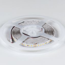 Катушка светодиодной ленты на пластиковой бобине, общий вид