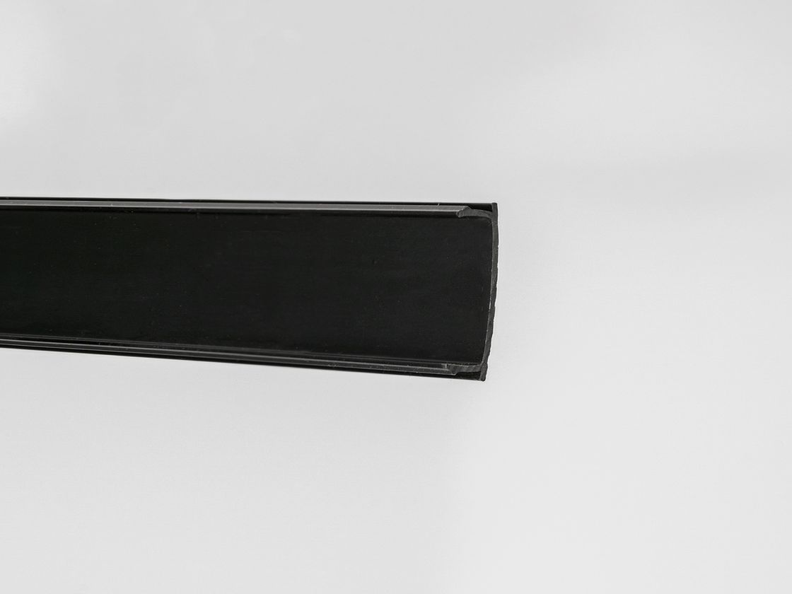 Фронтальная крышка для глубокого шинопровода, черный пластик
