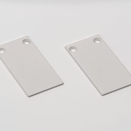 Две алюминиевые заглушки белые, вид сверху