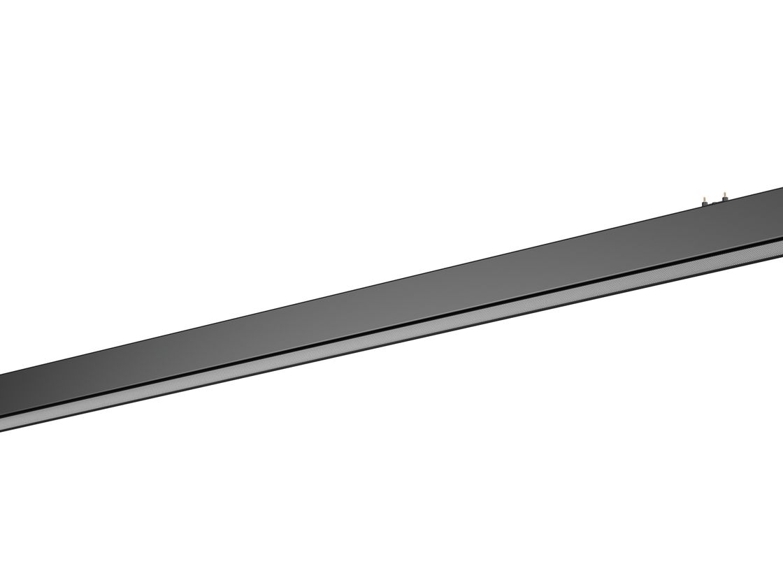 Линейный трековый светильник SLIM черный, вид под углом