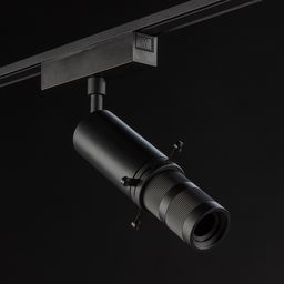 Черный спот SLIM на треке, вид под углом