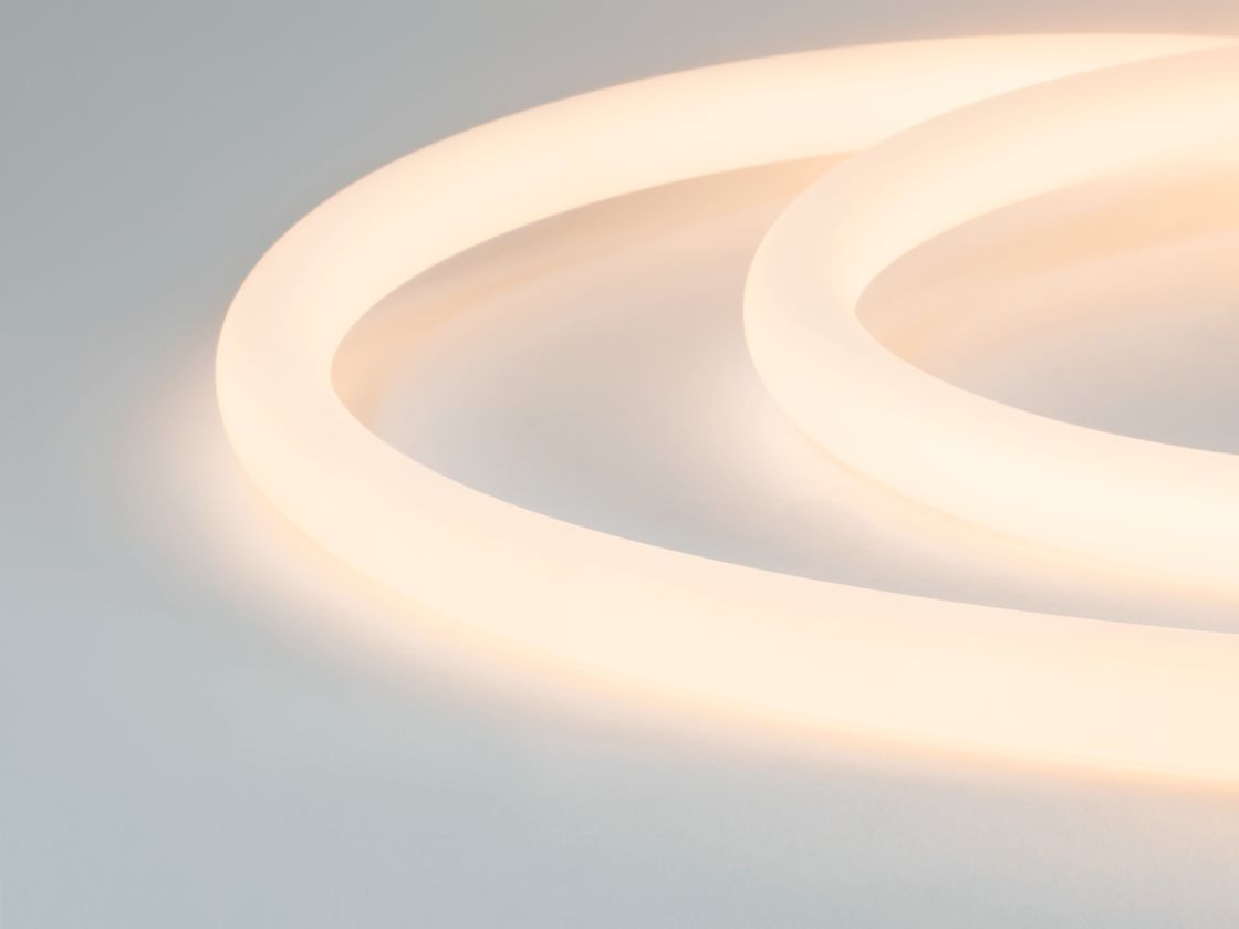 Неоновая лента 360° D22 тёплый белый свет