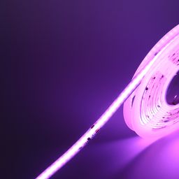 Катушка светодиодной ленты COB, фиолетовое свечение, вид сбоку