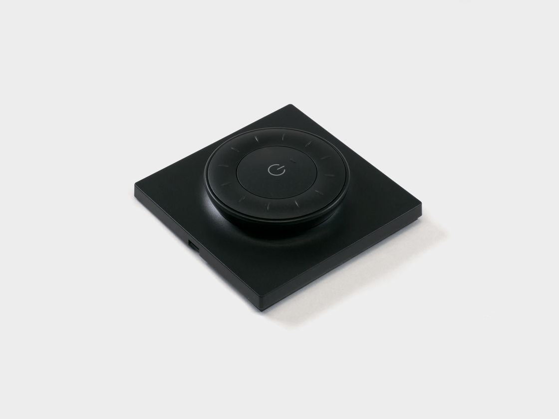 Черная настенная панель Quick Control, вид сверху