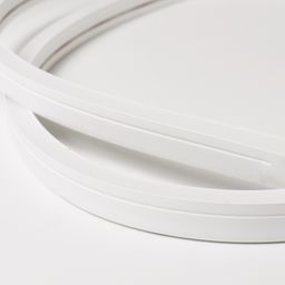 Неоновая лента в белой оболочке, вид профиля