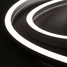 Нейтральный белый 24В IP67 15Вт/м 120 LED/м SMD2835 12×20 мм 20 м постоянного тока белая оболочка NE-CC2120-24-15-WHNW-67-20M