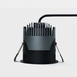 Встраиваемый светильник черный, вид сзади, радиатор