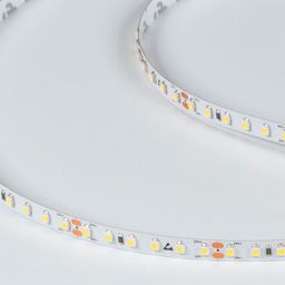 Светодиодная лента 24В SMD3528, крупный план