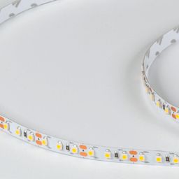 Светодиодная лента SMD 3528, крупный план дорожек