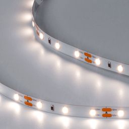 Светодиодная лента в работе, нейтральное белое свечение