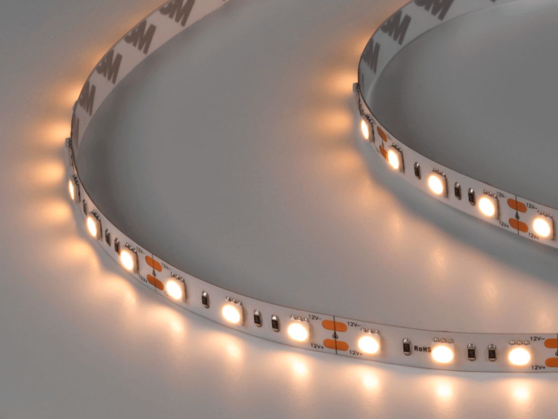 Светодиодная лента 14.4Вт 12В IP33 теплое свечение, DSG560-12-WW-33