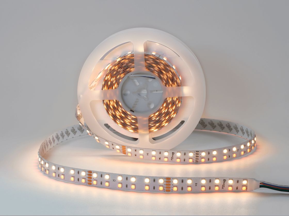 Лента на катушке, свечение RGB и тёплый белый