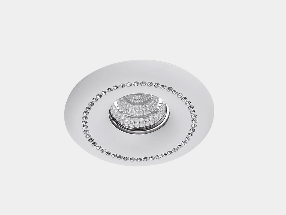 Встраиваемая рамка MR16 белая с кристаллами, вид спереди