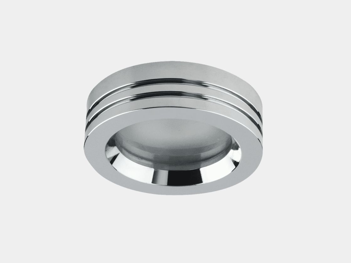 Встраиваемая рамка MR16 хром, вид под углом