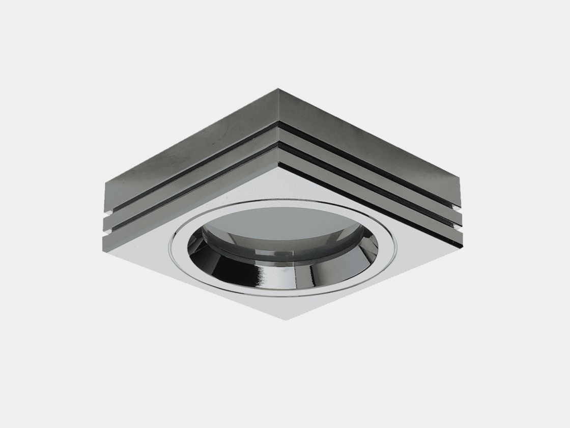 Квадратная встраиваемая рамка MR16 хром, вид снизу