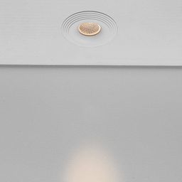 Встроенный светильник MR16 в потолке, белая рамка