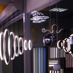 Люстра Spring подвесная, общий вид в интерьере