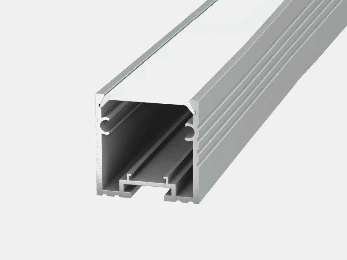 Алюминиевый накладной профиль SF-3535, широкий, с экраном