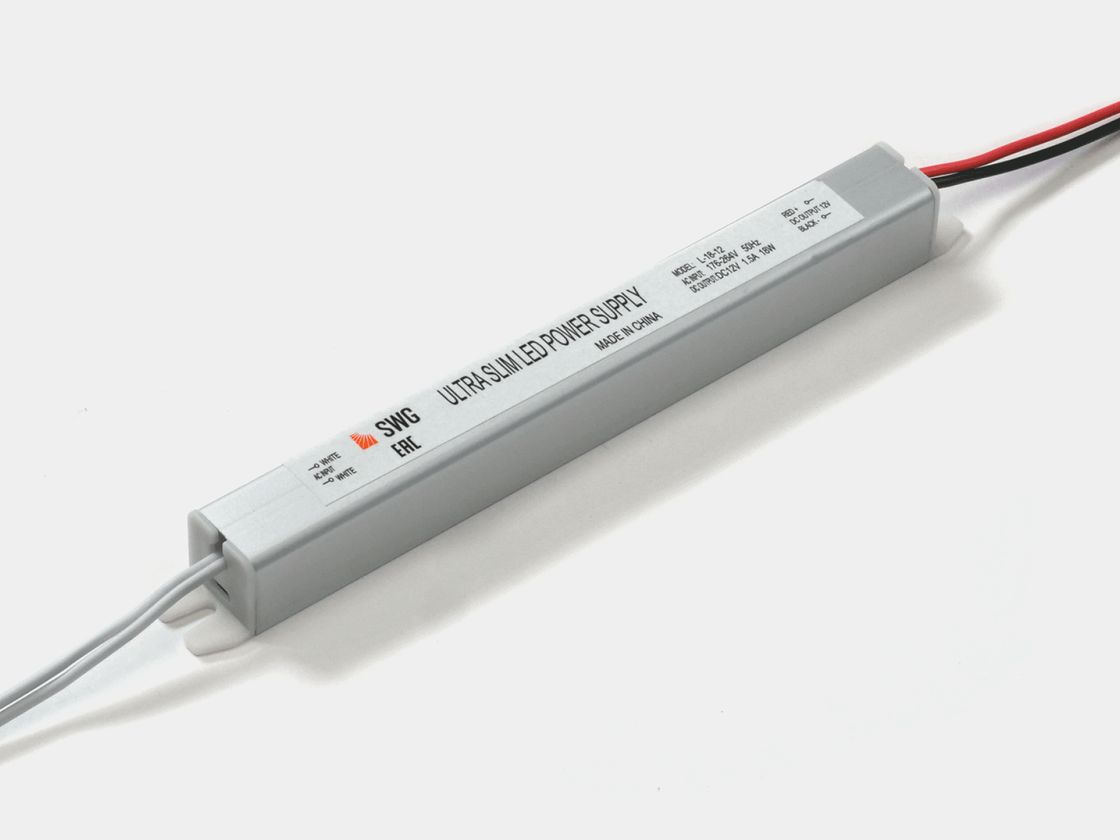 Сверхтонкий блок питания SWG 12В 18Вт, вид сбоку