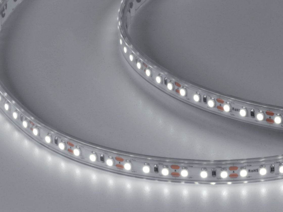 Светящаяся лента 6000K, общий вид на поверхности