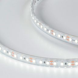 Светодиодная лента 12В IP65, крупный план диодов