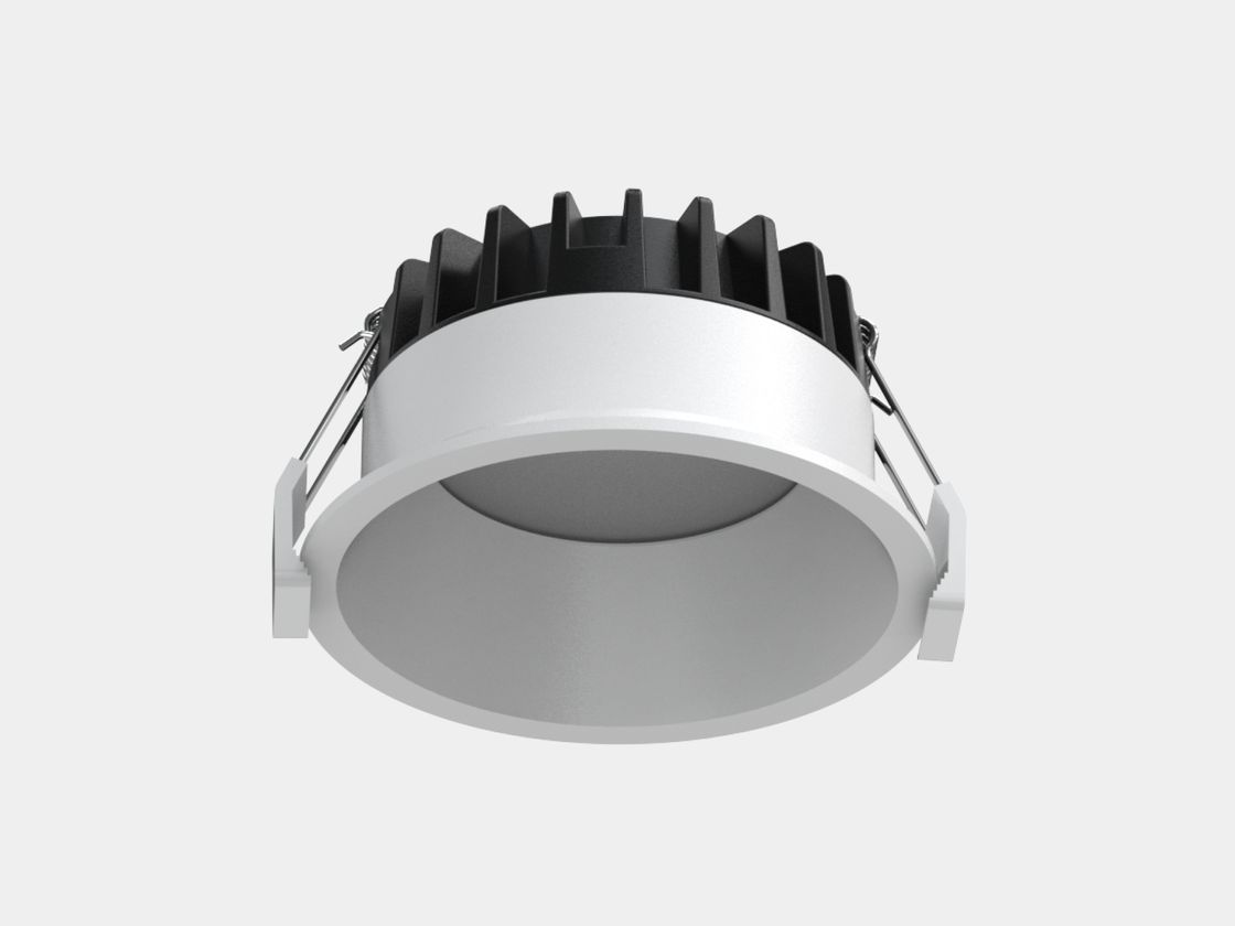 Встраиваемый светильник белый, вид сбоку с радиатором