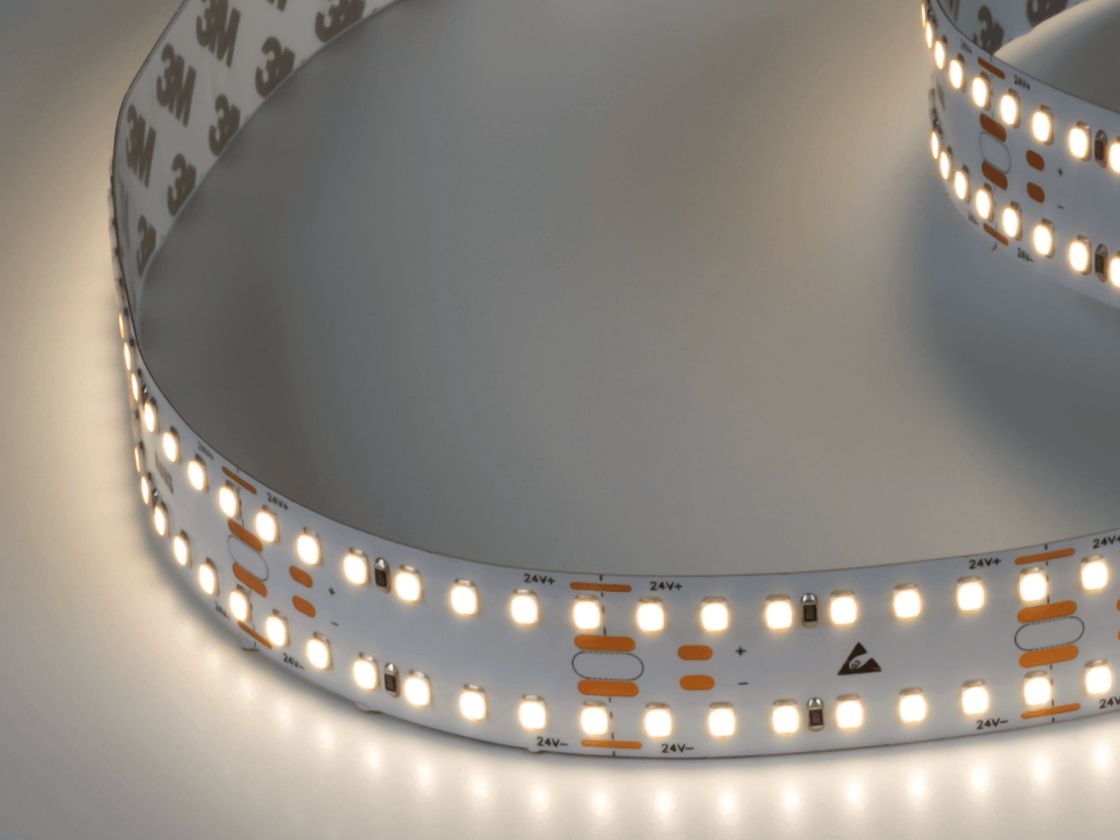 Светодиодная LED лента LUX нейтральное свечение, DSG2280V2-24-NW-33
