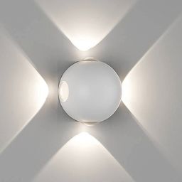 Настенный светильник с направленным светом вверх вниз