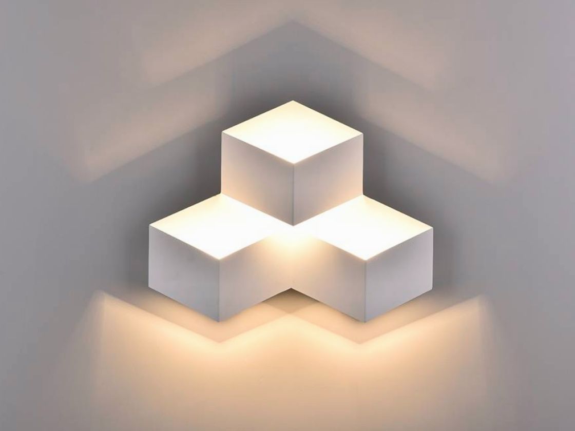 Настенный светильник PALMIRA, свечение на стене, вид спереди