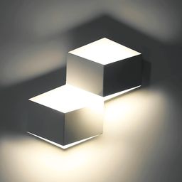 Черный настенный светильник кубической формы, свечение вверх-вниз