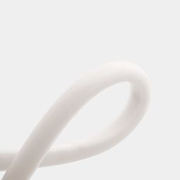 Белая термолента в оболочке, крупный изгиб