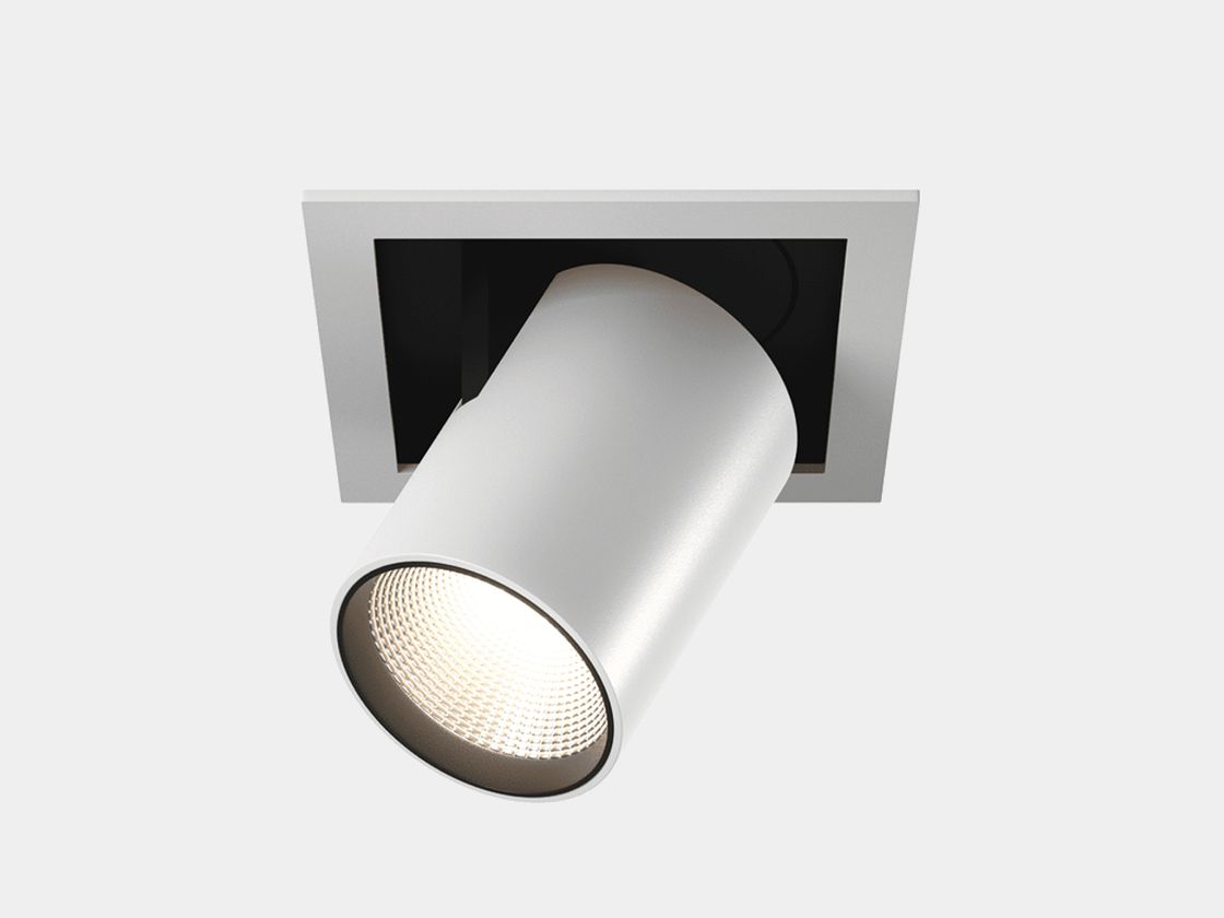 Встраиваемый поворотный светильник SPL, квадратная рамка, вид спереди