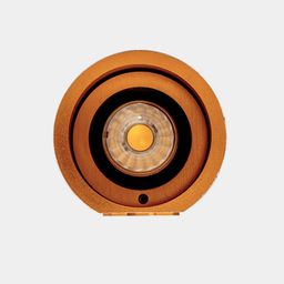 Торец светильника с линзой, вид спереди