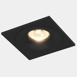 Черная квадратная рамка COMBO с установленным модулем