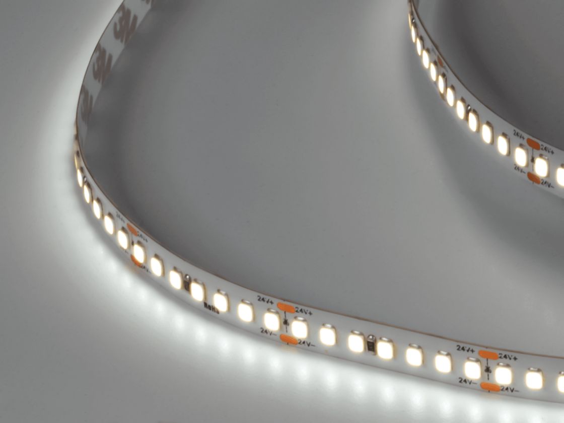 Светодиодная лента 17Вт холодное свечение, DSG2168-24-W-33