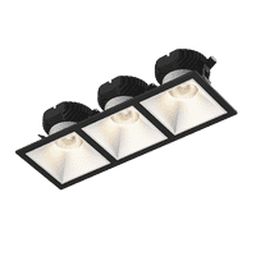 Тройная рамка COMBO с установленными модулями, вид спереди