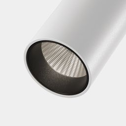 Черный дефлектор Mini Villy на корпусе светильника