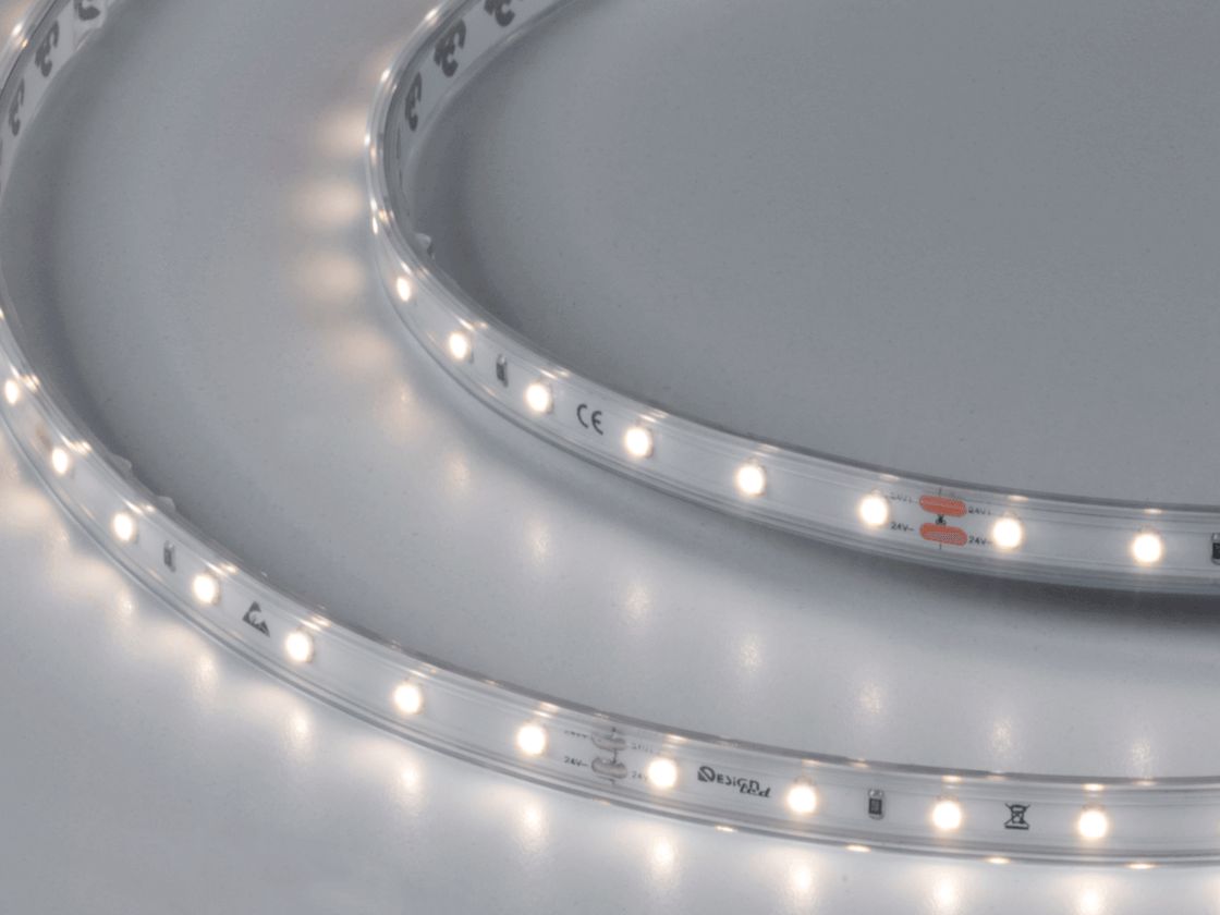 Включенная светодиодная лента нейтральный белый, вид сверху