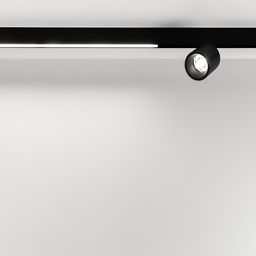 Трековый спот на треке, общий вид в интерьере