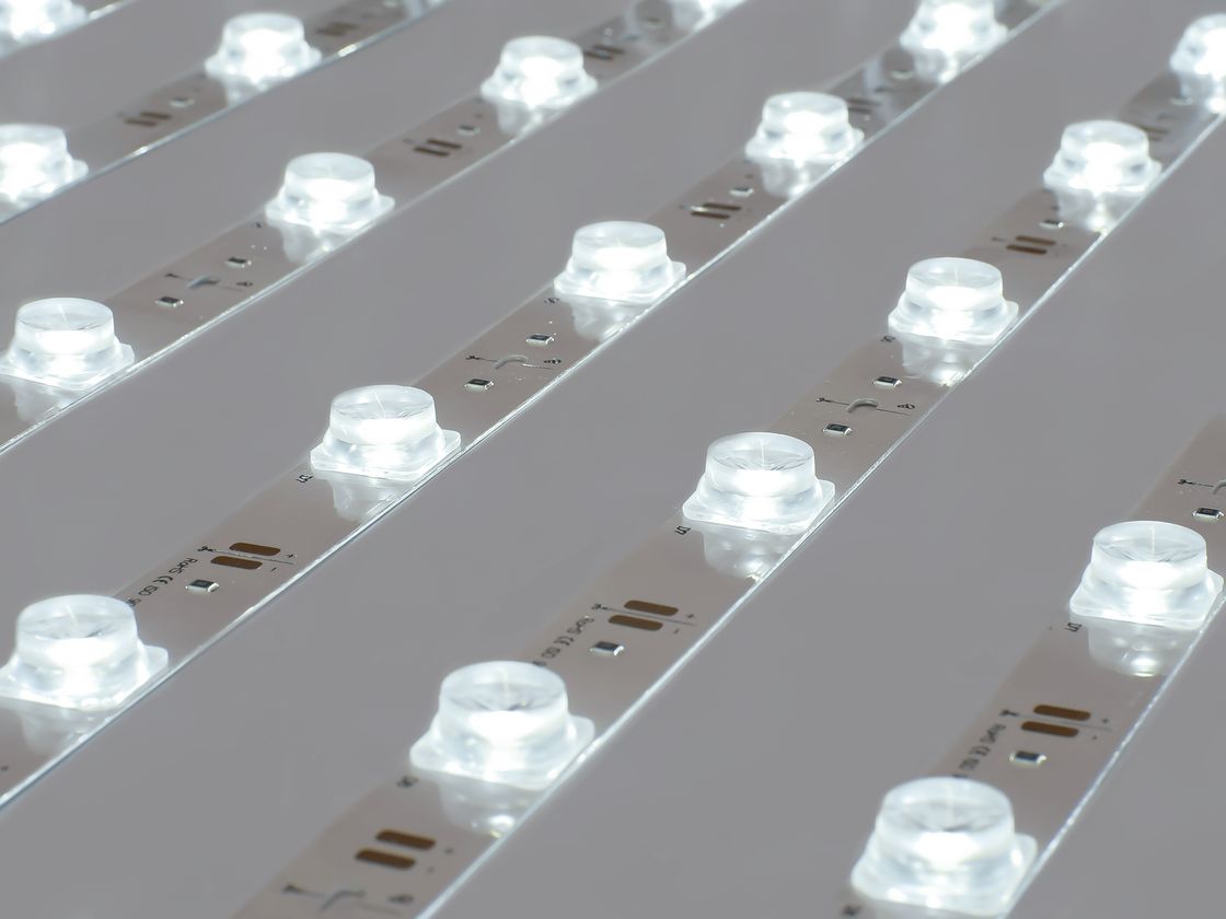 Холодный белый 7500K SMD2835 12В IP20 14.4Вт/м 12 LED/м SWG-212-12-W