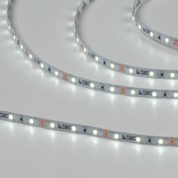 Светодиодная лента SWG SMD2835 в включенном состоянии