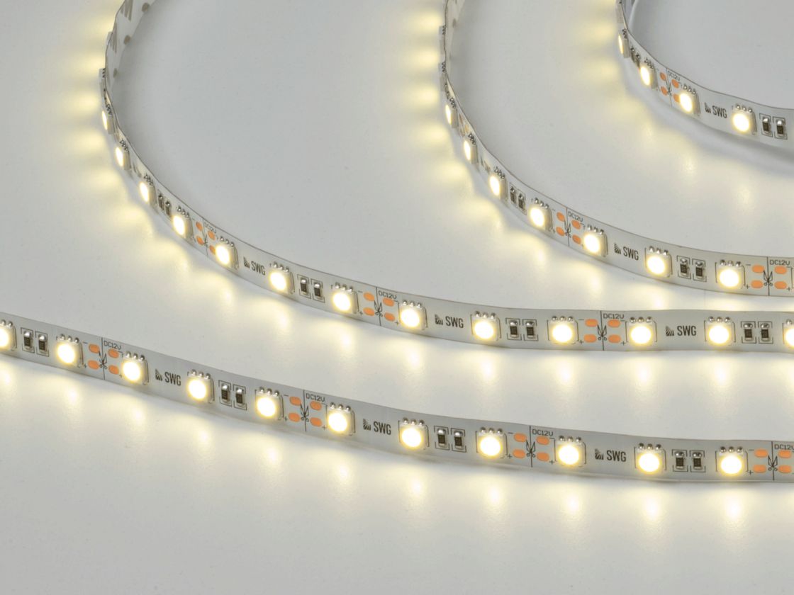 Лента SWG SMD5050 в работе, нейтральный белый свет