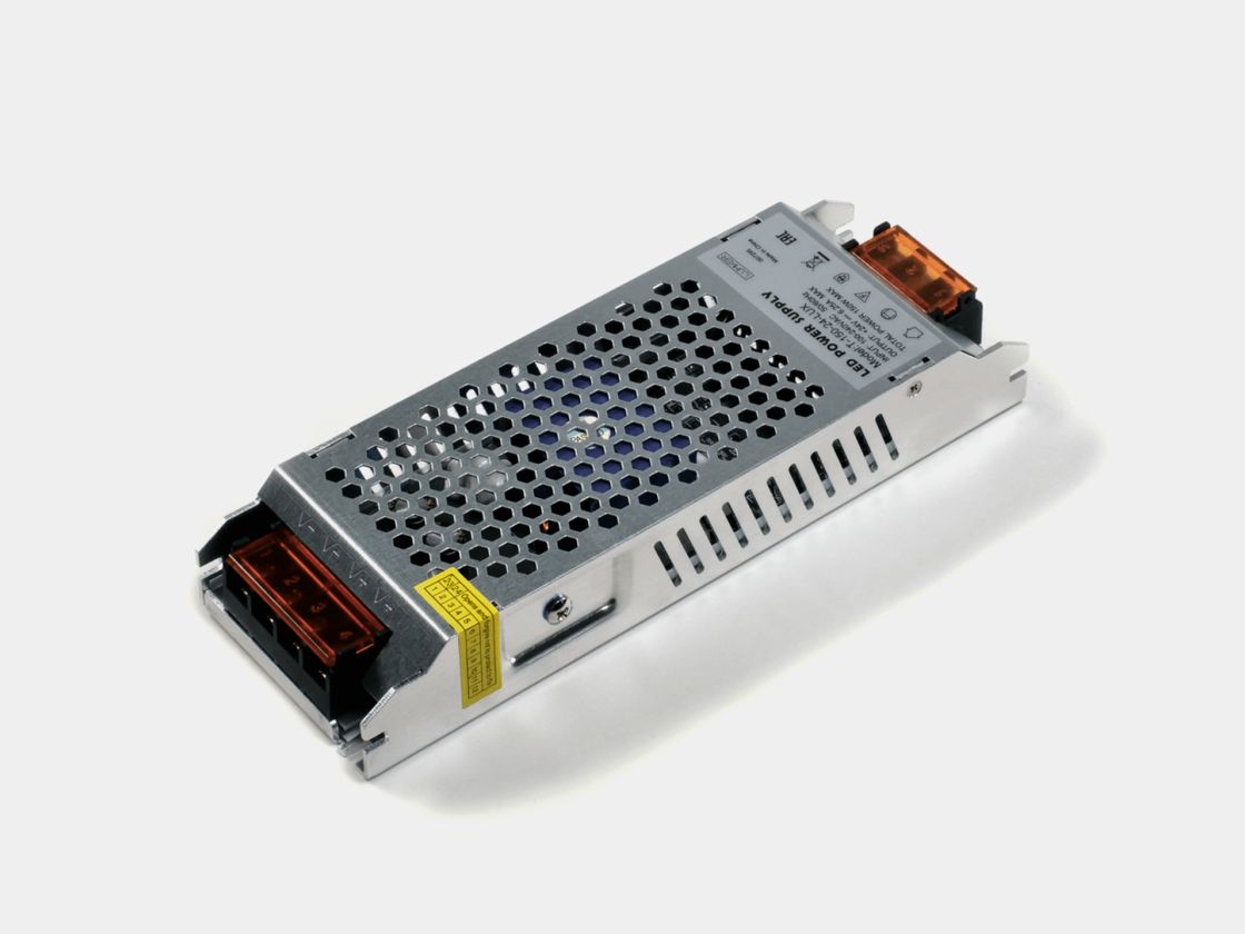 Компактный блок питания IP20 в перфорированном корпусе